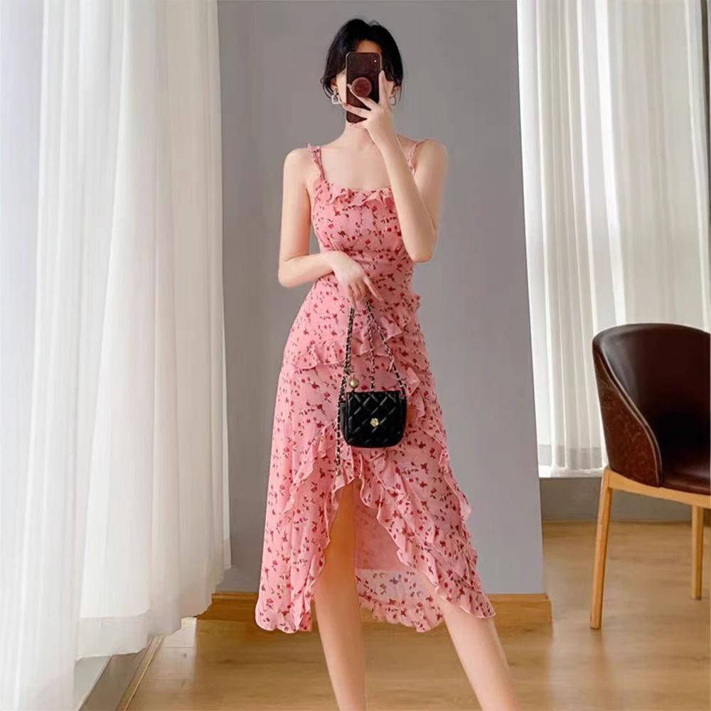 Coffee break French floral dress women's summer new waist and thin design sense niche ruffle edge suspender skirt