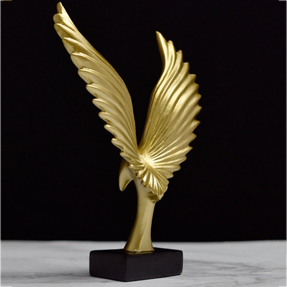 High Quality Home Accessories Eagle Ornaments Animal Wings Statue Resin Crafts Desktop Ornaments