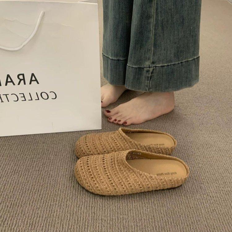 Niche hollow breathable bag head half slippers women's 2025 summer new models go out Roman style muller shoes