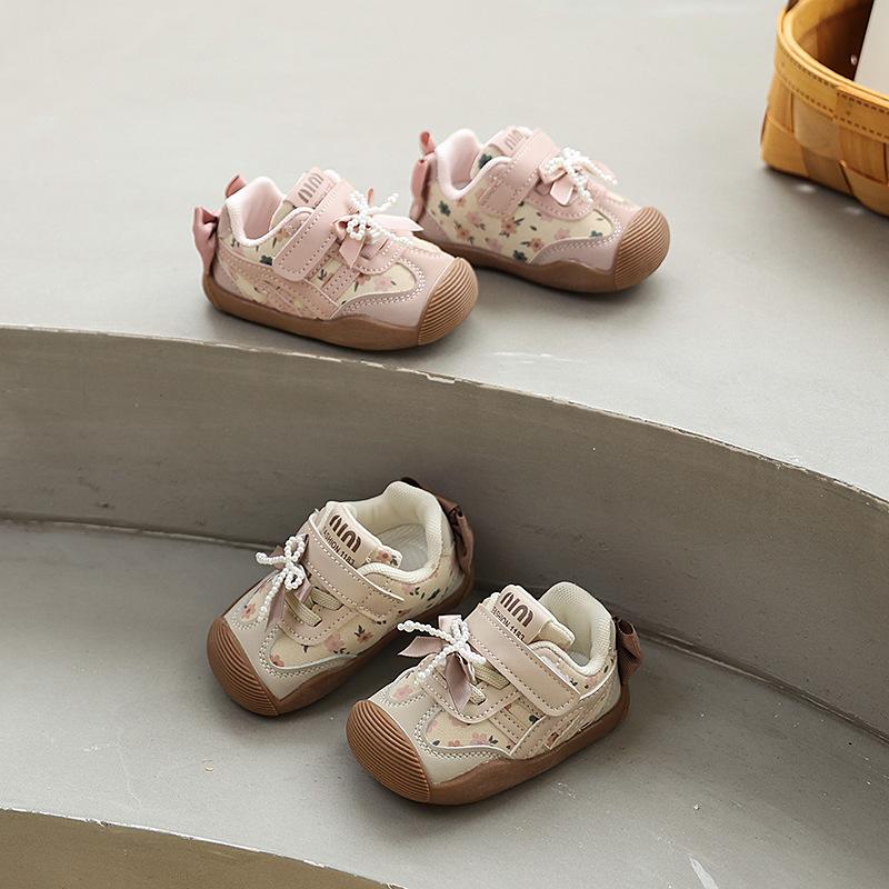 Baby girl's toddler shoes with soft soles, new autumn model, infant sports shoes, non-slip, with bow, Korean style, girls' shoes for toddlers