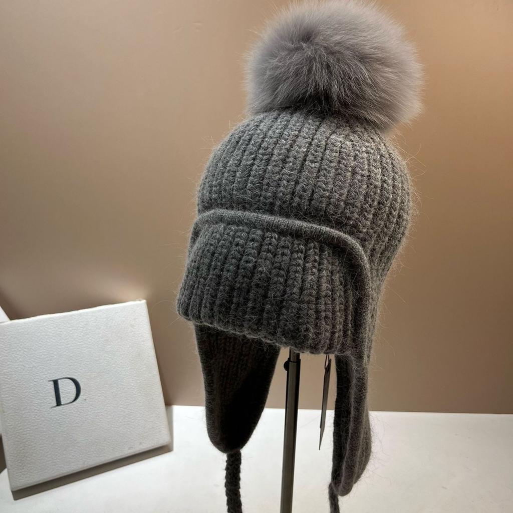 Iceland Same Winter Velvet Thickened Warm Rabbit Hair Ear Protection Hat Nordic Bag Face Fox Hairball Wool Hat