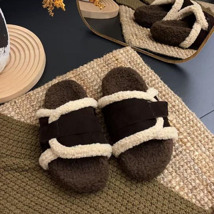 Fashion Fashion Slippers Women Thick Bottom Belted Slip-On Shoes High-End Feeling New 2025 Style Rubber Surface Fashionable