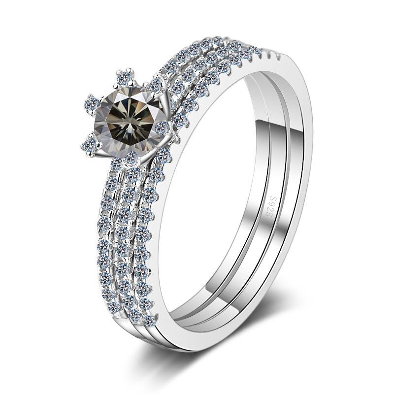 JoyceJelly Women's 0.5 or 1ct D Color Moissanite Diamond Ring Luxury Wedding Engagement Jewelry 925 Sterling Silver Plated Pt950 Gold