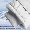 1pair Winter Waterproofed Insulated Gloves Outdoor Sports Mittens Skiing Gloves for Outdoor Sports and Snow Activity