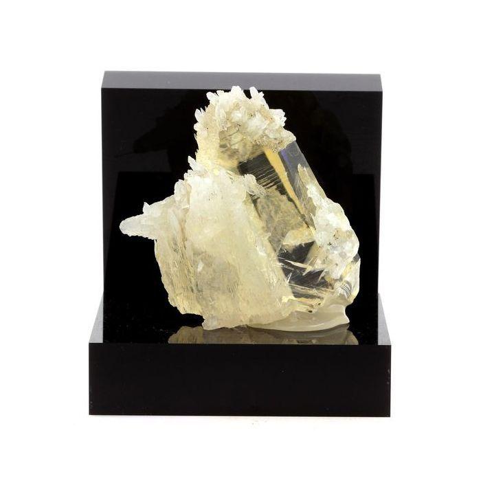 Quartz + Calcédoine 741.4 carats