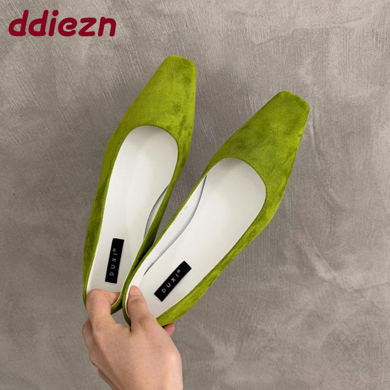 Fashion 2025 New Fashion Flock Women Flats Slip On Shoes Luxury Soft Female Shallow Footwear Square Toe Ladies Flats With Shoes