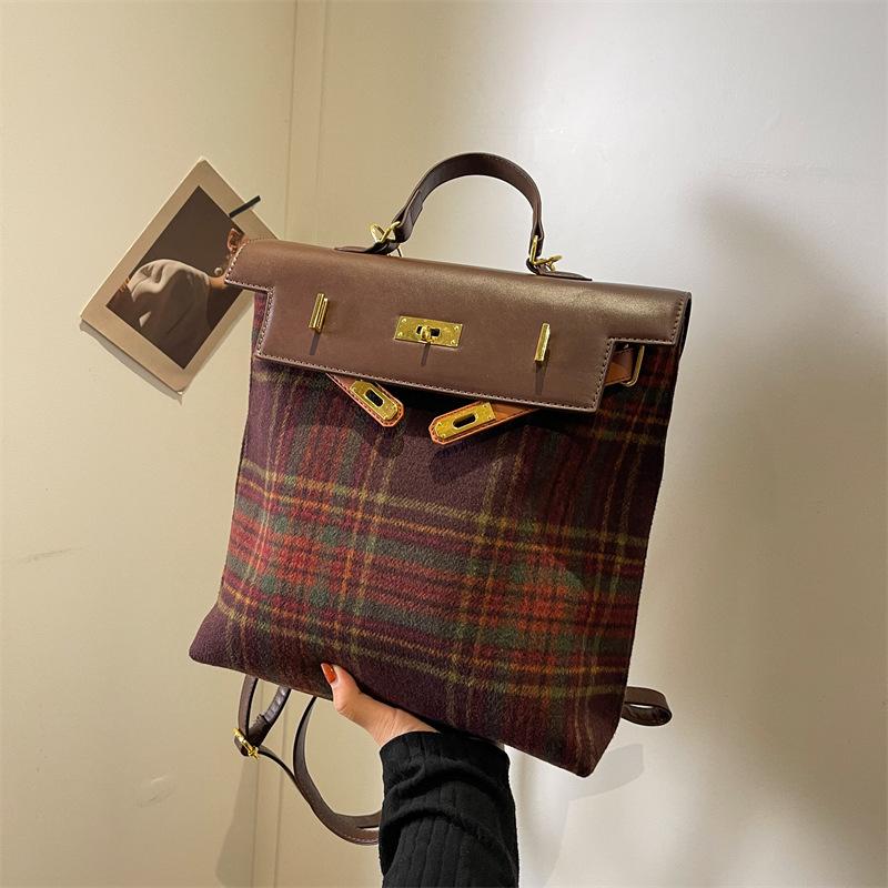 New Canvas Backpack Large Capacity Portable Shoulder Bag