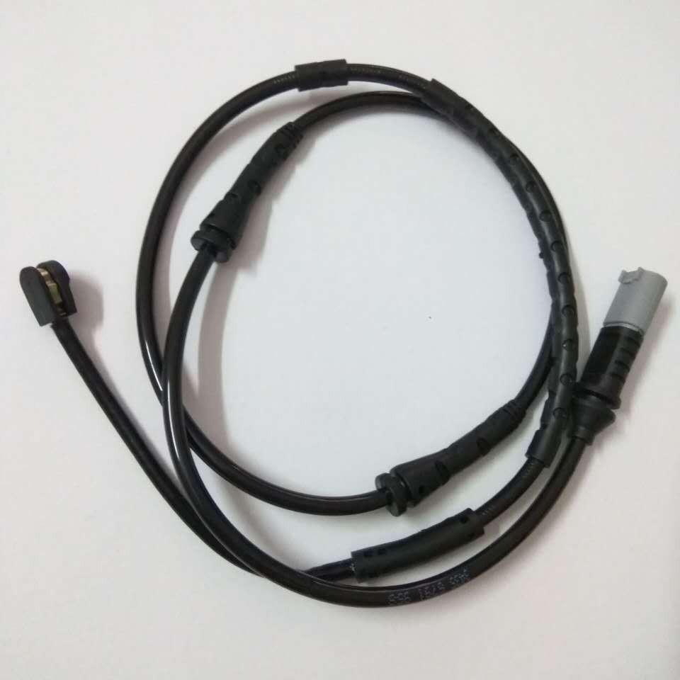 BMW 3 Series E90/E92 Brake Pad Warning Sensor 34352283405
