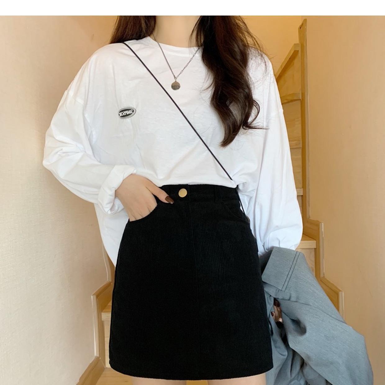 

2024 Trendy Women s High-Waisted Corduroy A-Line Midi Skirt for Autumn & Winter 4XL