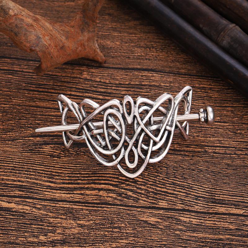Nordic Retro Irish Hairpin: Celtic Knot Hair Stick with Norwegian Style for Parties