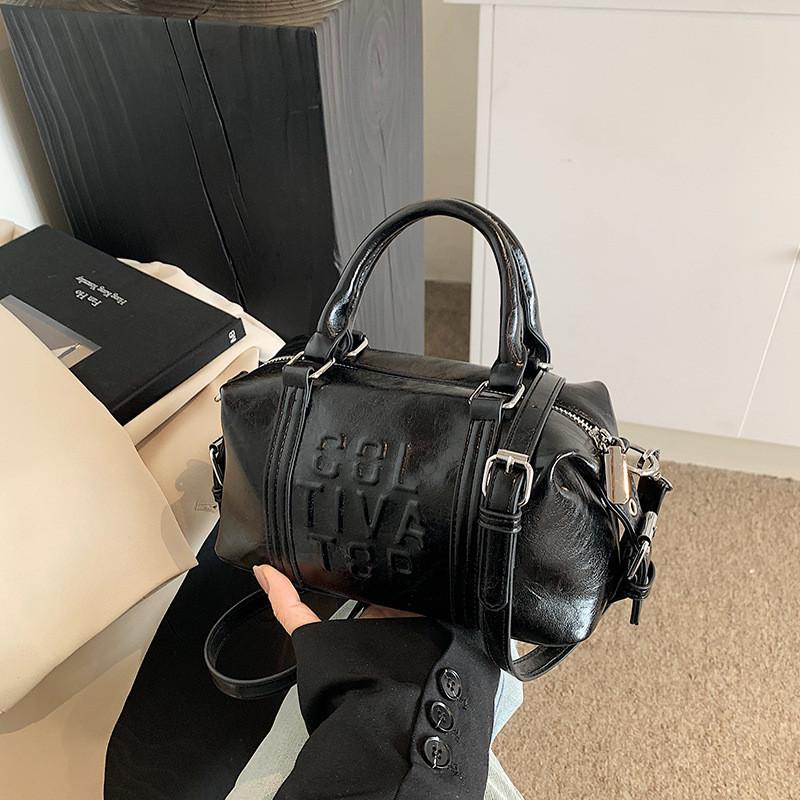 IELGY Simple Casual Handbag All-Match One-Shoulder Messenger Fashion Commuter Pillow Bag