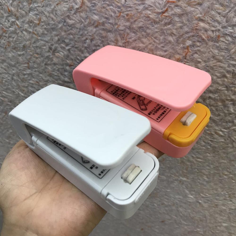 Mini Portable Electric Heat Sealing Machine Household Food Saver Capper for Plastic Bags Packaging - Compact Kitchen Gadget