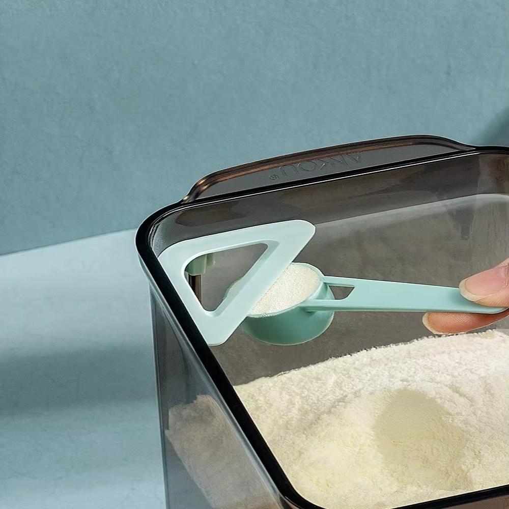 Moisture-proof Food Storage Container Pop Top Milk Powder Container Formula Dispenser  Daily Use