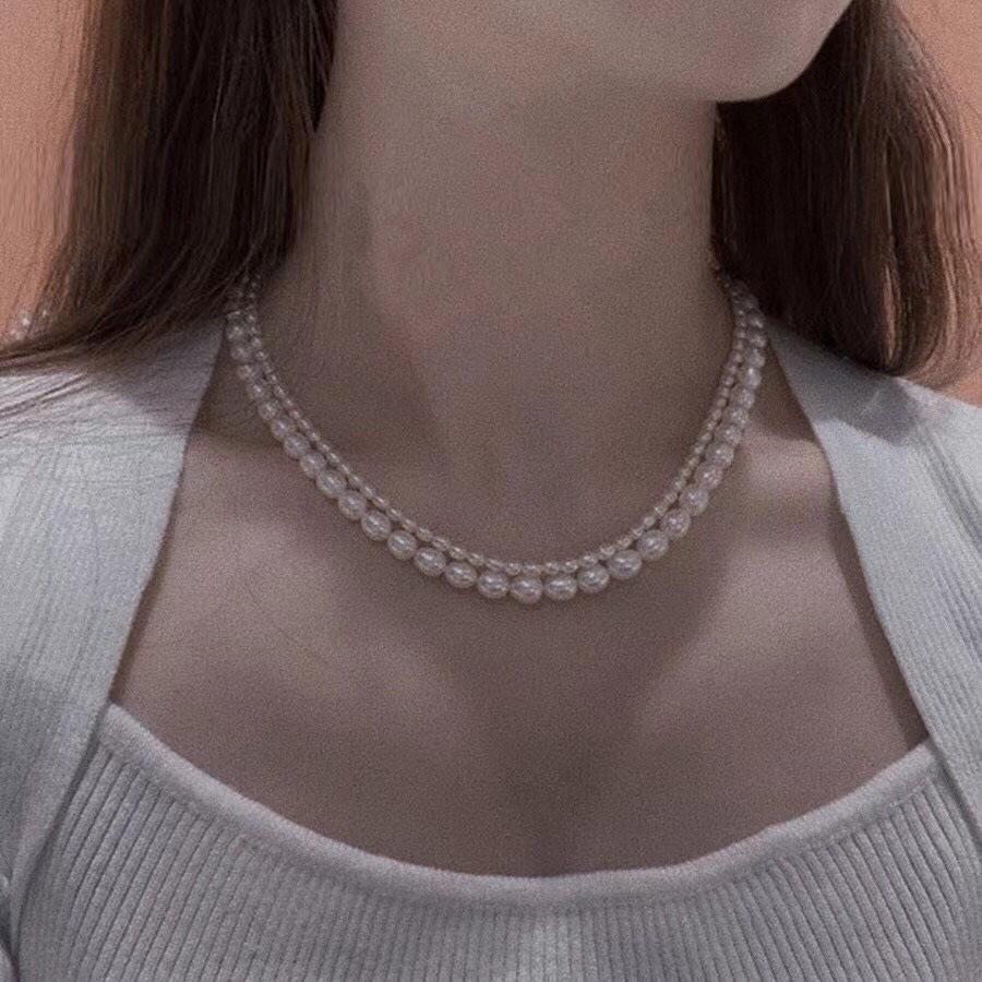 Exquisite Freshwater Pearl Necklace for Women - Fashionable, Versatile, Cold-Style Clavicle Jewelry