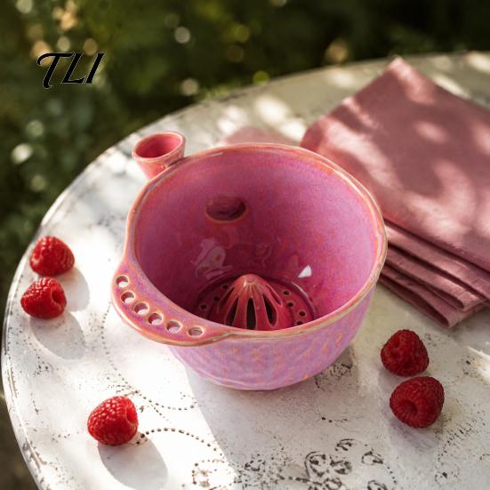 Strawberry Washing Tool Ceramic Berry Bowl with Drainage Hole, 360 Degree Self Rinse Basket Rinsing Fruit Bowl, Fresh Vegetable Cleaning Strainer