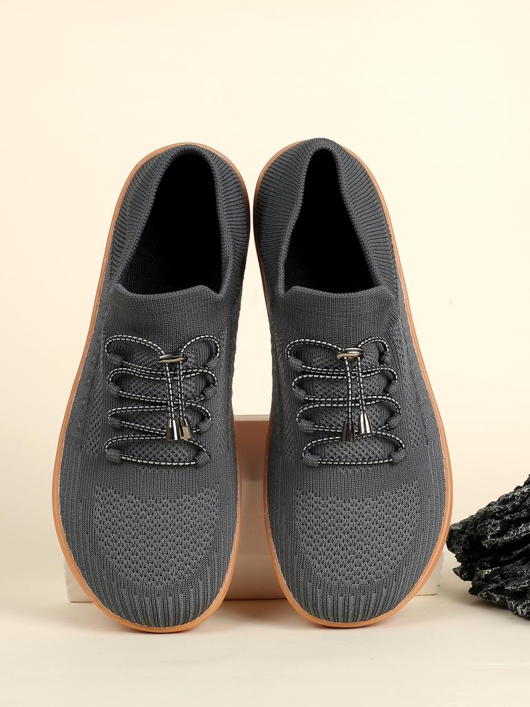 Wide Last Flying Woven Bigfoot Bone Overturning Shoes Barefoot Shoes Breathable Soft Soles Loose Fat Feet Big Head Shoes for Men