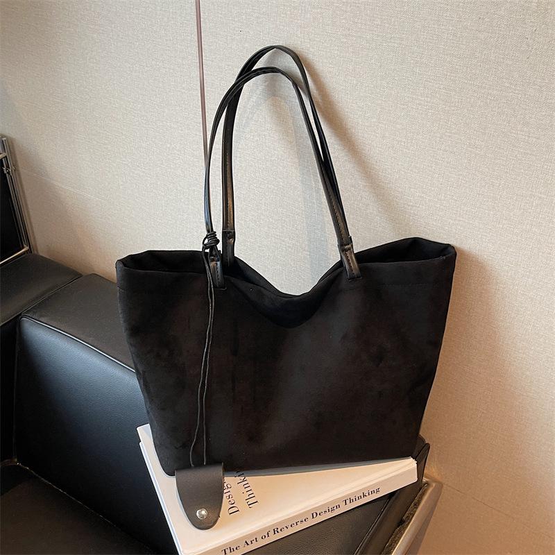 Autumn 2025 Women's Deer Suede Versatile Tote Bag