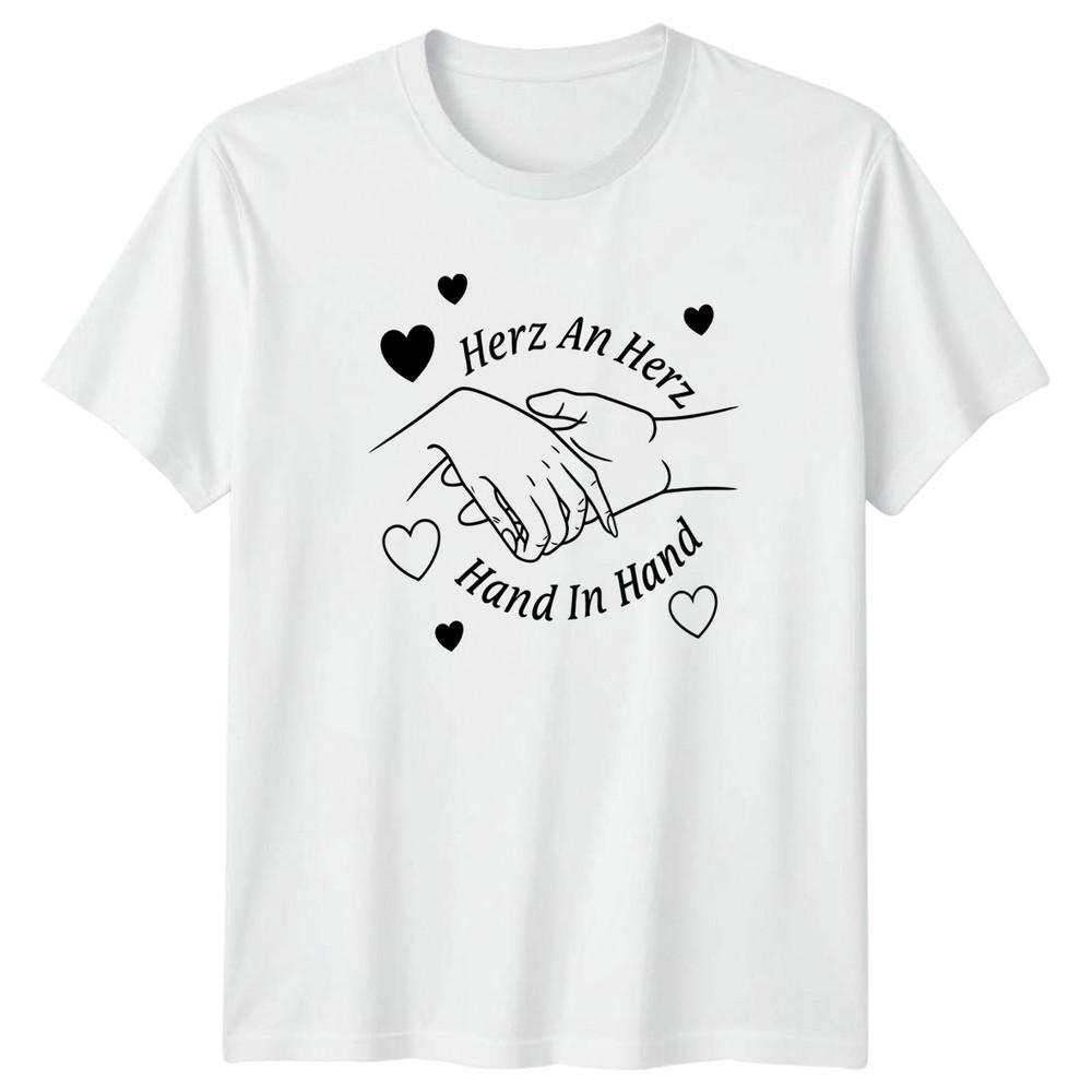 Herz An Herz Hand In TShirt GerUnisex Love Valentines Day Gift For Him And Her S