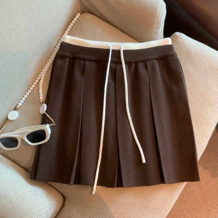 American Spicy Girl High-Waisted Pleated Knit Mini Skirt - Spring/Autumn, Elastic Waist, Petite Slimming Style One Size кофейный