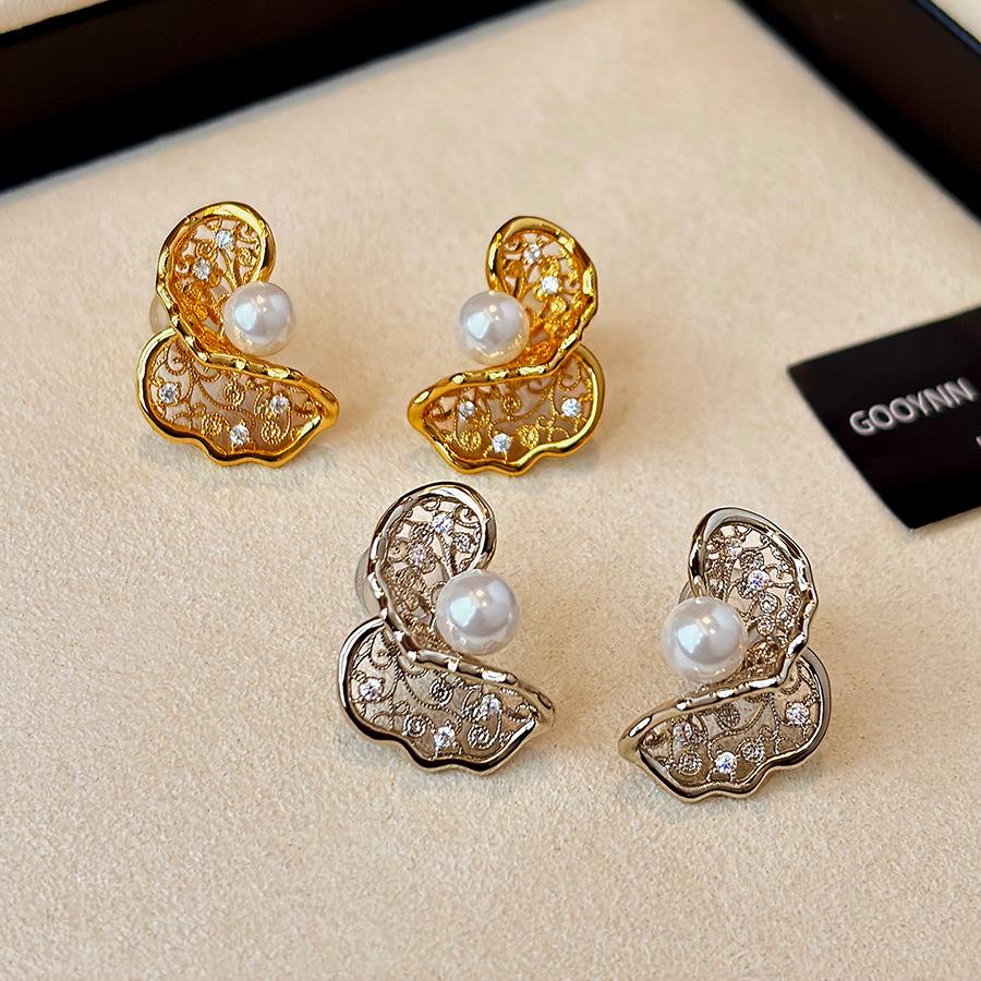 Gold-Plated Silver Zircon Pearl Stud Earrings - Chic High-End Style for Women