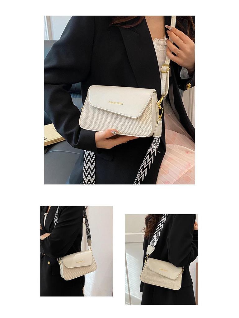 Korean Elegant Fashion: Minimalist 2025 Crossbody Small Square Bag for Women