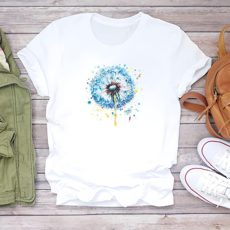 Cute Printed T-shirt, Trendy Short-sleeve Style, Perfect for Women's Summer.