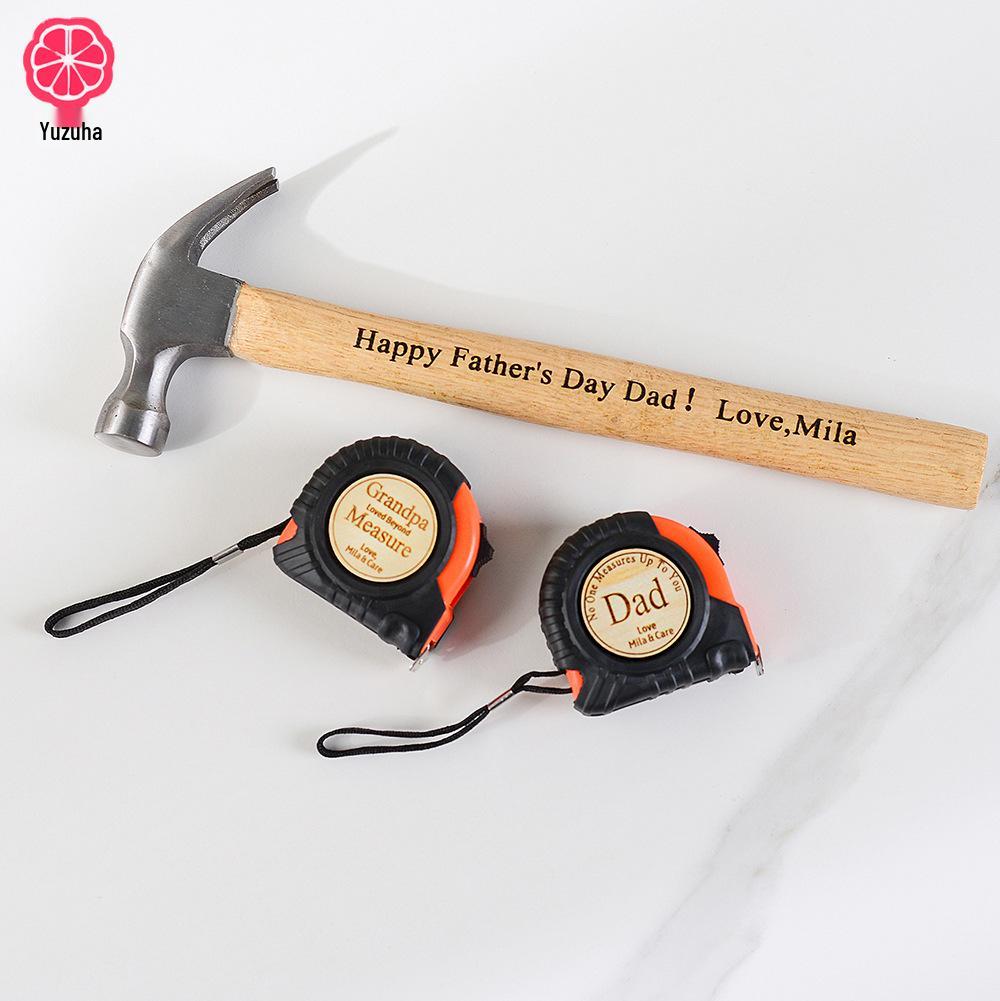 Gravírovaná sada svinovacího metru a kladiva - Jedinečný dárek ke Dni otců nebo pro přítele