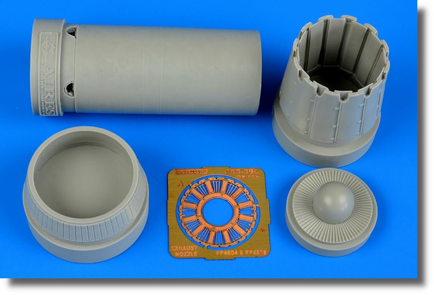 

Iris 1/48 Saab JAS-39C Gripen Afterburner Open (for Kitty Hawk) Plastic Model Kit Parts ARS4608 (Airplane)