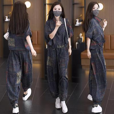 Abiti e completi – Completi con pantaloni