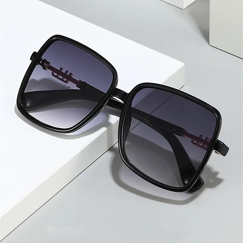 New Oversized Rectangle Sunglasses Women's Fashion Square Sun Glasses Men's Classic Vintage Eyewear UV400 Oculos De Sol