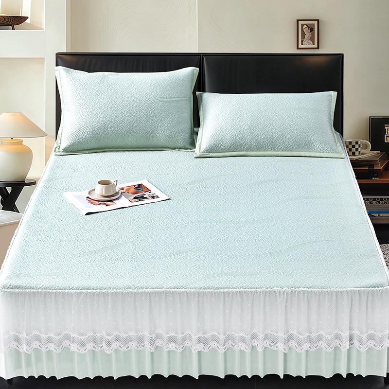Machine-Washable Ice Silk Bed Skirt & Jacquard Cool Mat Set - Foldable, Soft Summer Air Conditioning Mat for Home Use