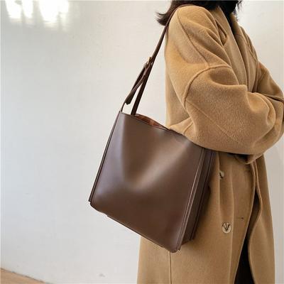 Shoulder Bag Women's Retro Large-capacity Tote Bag New Foreign Style Women's Bag Korean Version Fashion Shopping Bag Popular Armpit Bag