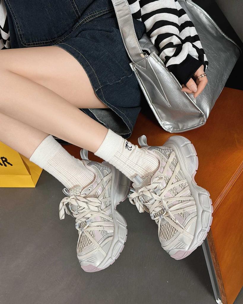 European Four Seasons Mesh Fancy Strap Dad Shoes Women's Spring and Summer 2025 New Thick-soled Breathable Lightweight Sneakers