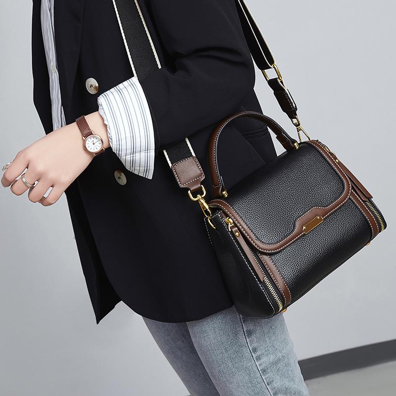 

New women s bag premium platinum bag fashion portable shoulder bag contrasting color versatile casual messenger bag