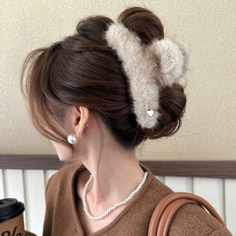 Plush Hair Clip Autumn Winter Woman Hair Accessories Large Shark Clips  Girls Headwear Korean Female Headdress