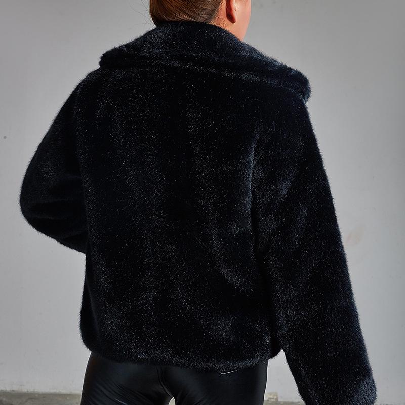 Abrigo Corto de Visón Negro de Terciopelo para Mujer Europea y Americana - Moderno, Cálido, Corte Slim