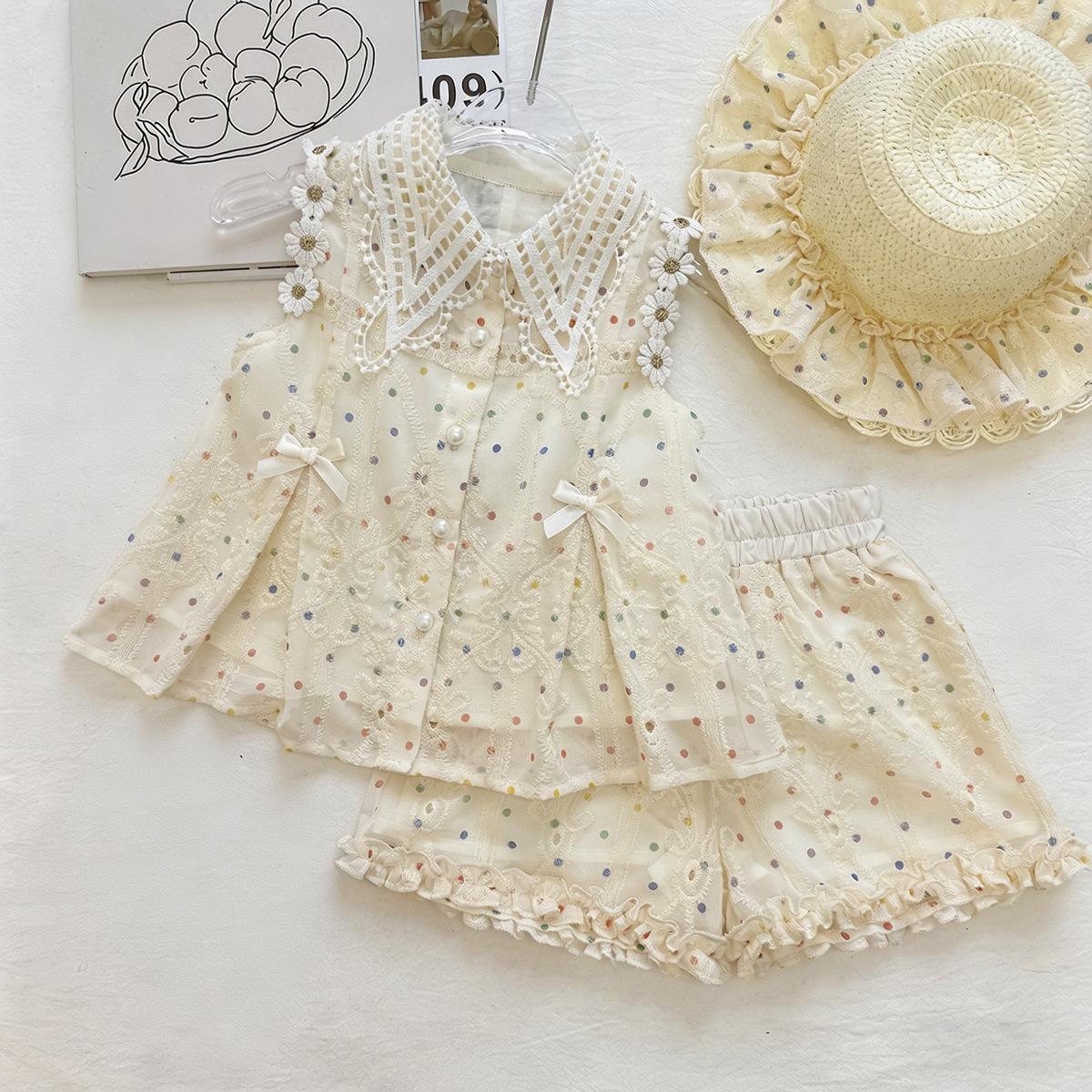 Girls Summer Polka Dot Heart Cutout Bow Sleeveless Top And Ruffled Shorts Two Piece Outfit Set 90cm