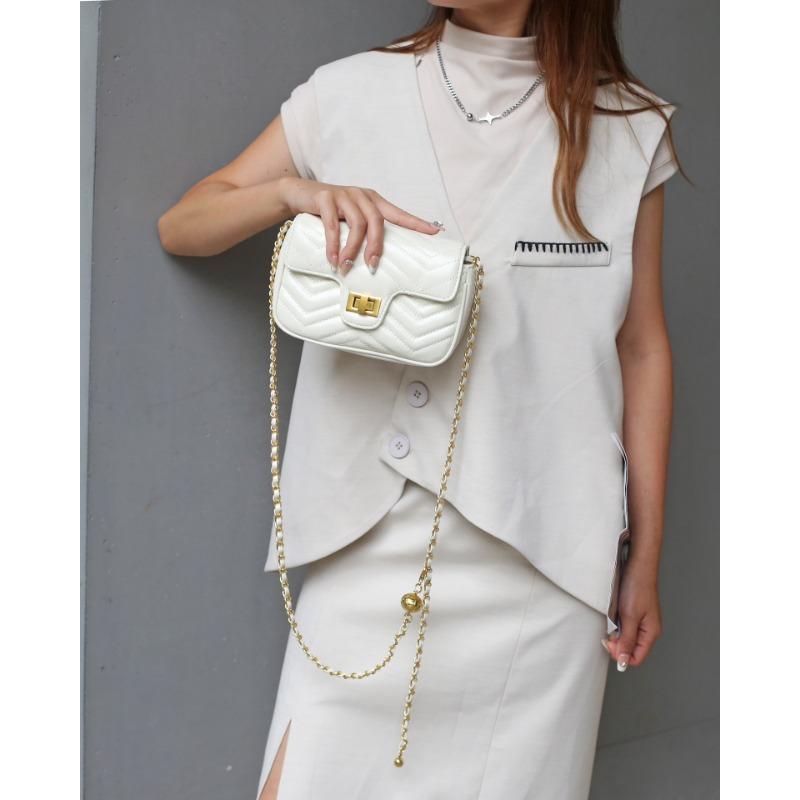 

Цепочная сумка кроссбоди Новая модная на одно плечо Подмышечная маленькая квадратная сумка Натуральная кожа Женская сумка Нишевая