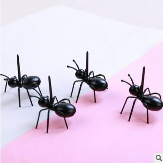 

Набір зубочисток «Працьовитий Кінь» на тему Мурахи - 12 штук Ant OPP Bag 6 pcs