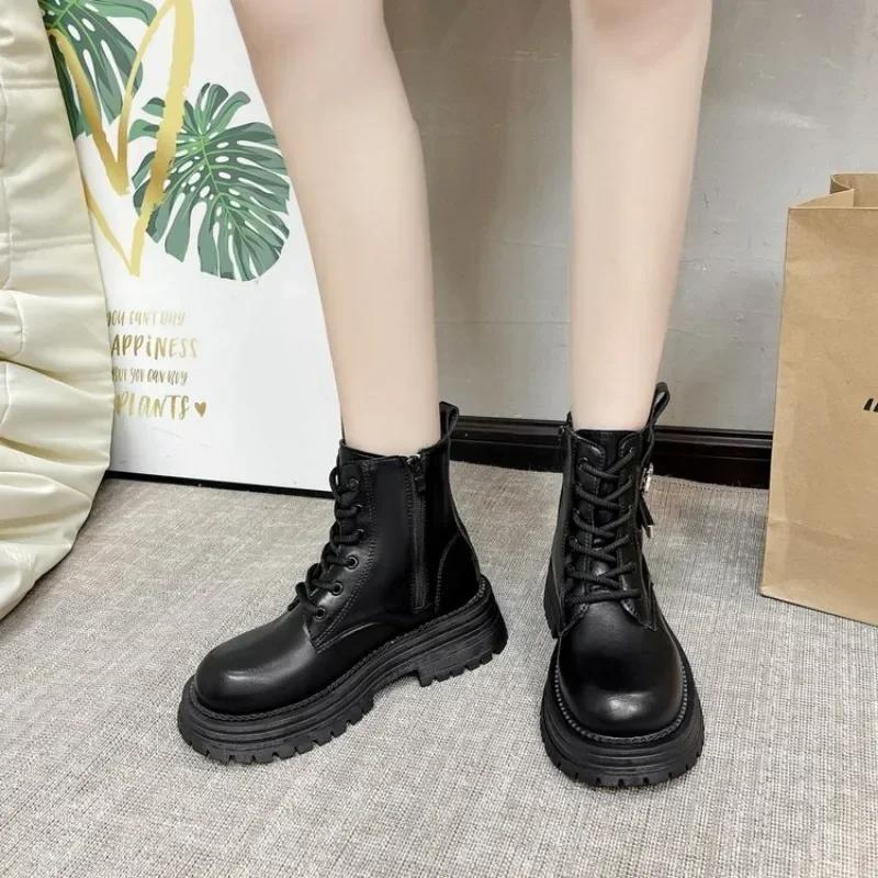 2024 Autumn and Winter Fashion Short Boots Thick-soled Non-slip Solid Color Lace-Up Women's Shoes New Trendy Outdoor Shoes
