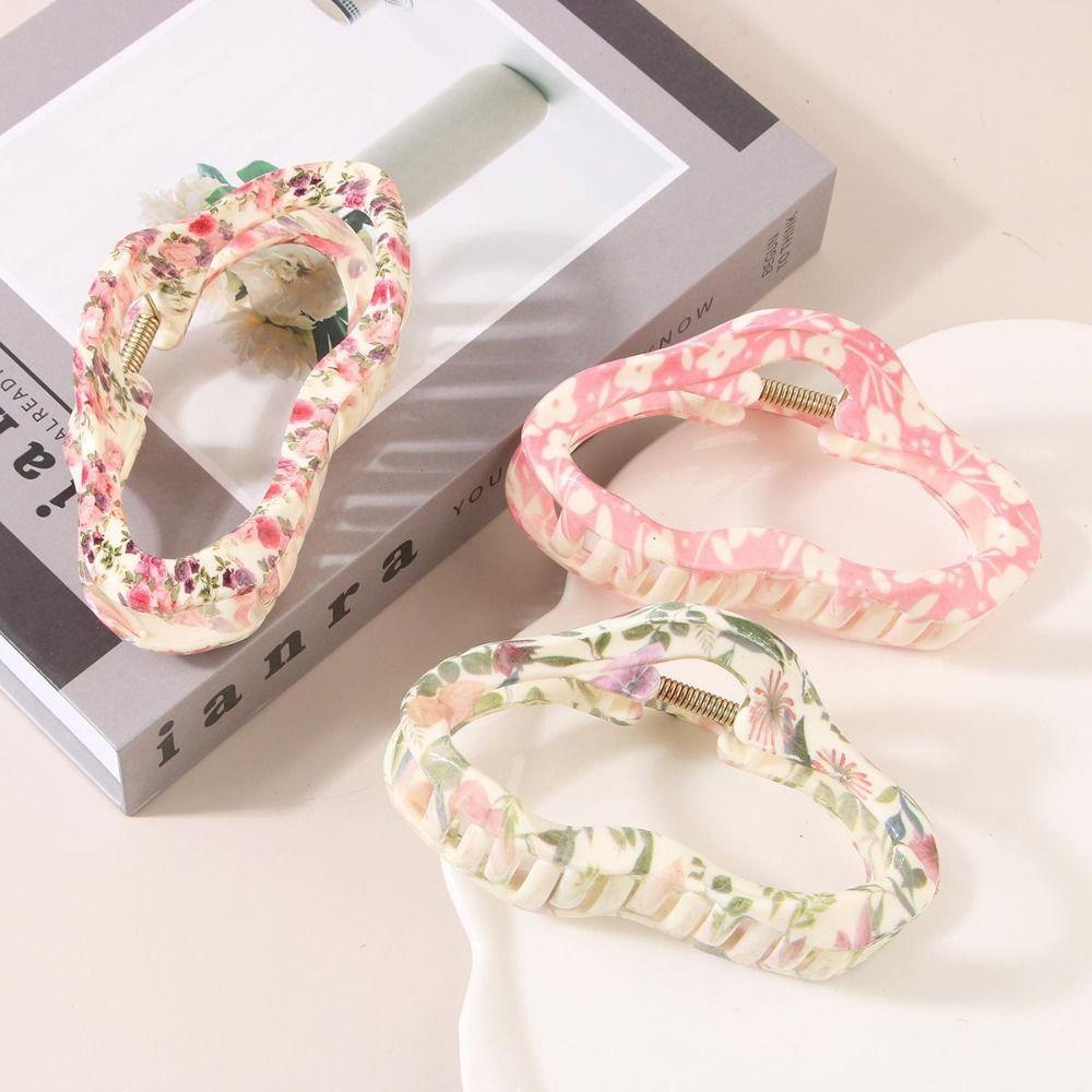 Acrylic Hollow Claw Clip Korean Style Geometric Shark Clip Sweet Cloud Shape Hair Claw  Daily