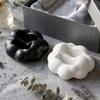 Cute 3D Cloud-Shaped Remote Control Holder Eco-Friendly Plastic Remote Rack 2 Grids Save Space Desktop Container Home Decoration