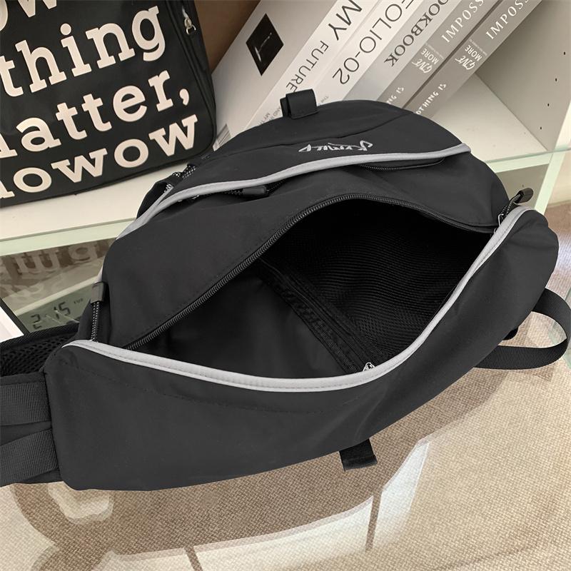 Retro Wasserabweisende Sport-Brusttasche mit großem Fassungsvermögen Studenten-Umhängetasche
