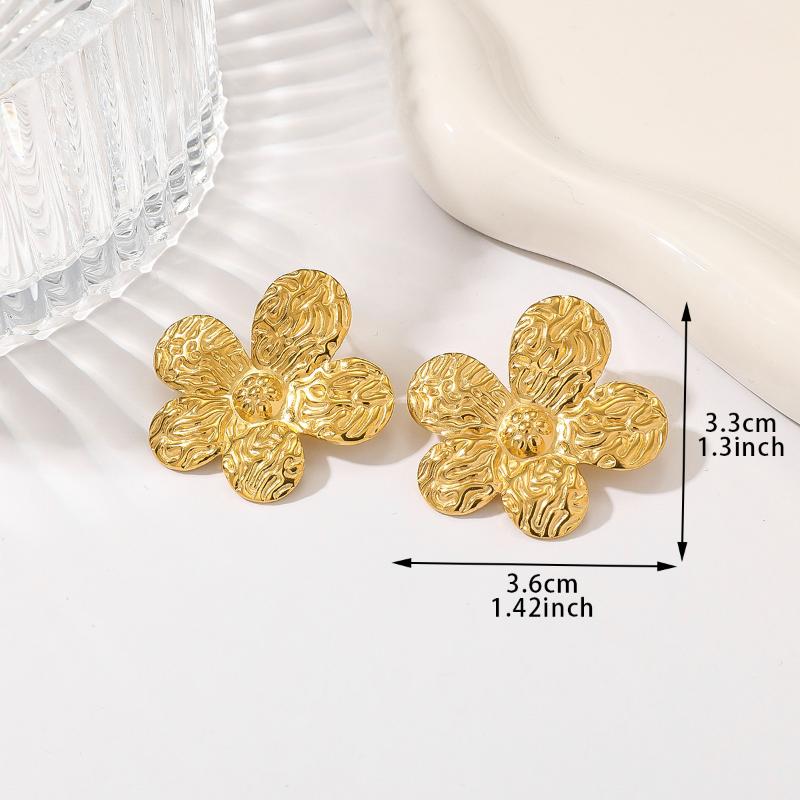 Vintage Elegant Gold Color Hollow Flower Stud Earrings For Women Design Irregular Piercing Earrings Party Jewelry Gifts