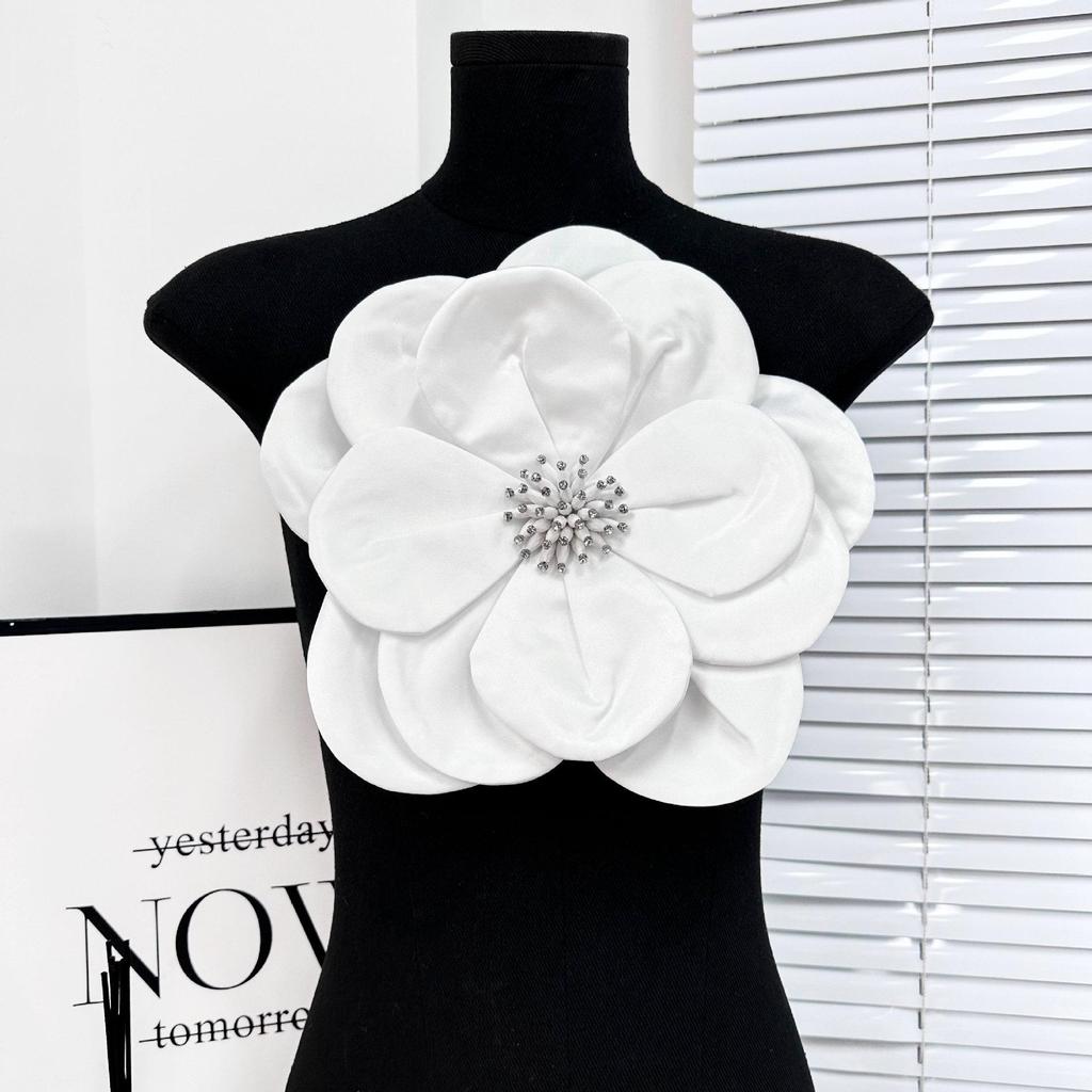 Fabric Large Stereo Applique Flower Corsage Patch Decorative Coat Top Dress Accessories