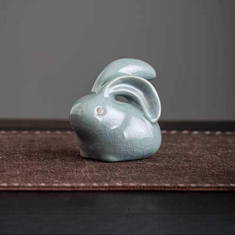 

1pc Ceramic Bunny Tea Pet Ru Kiln Desktop Mini Ornament Cute Tea Play Household Small Ornaments Tea Ceremony Accessories