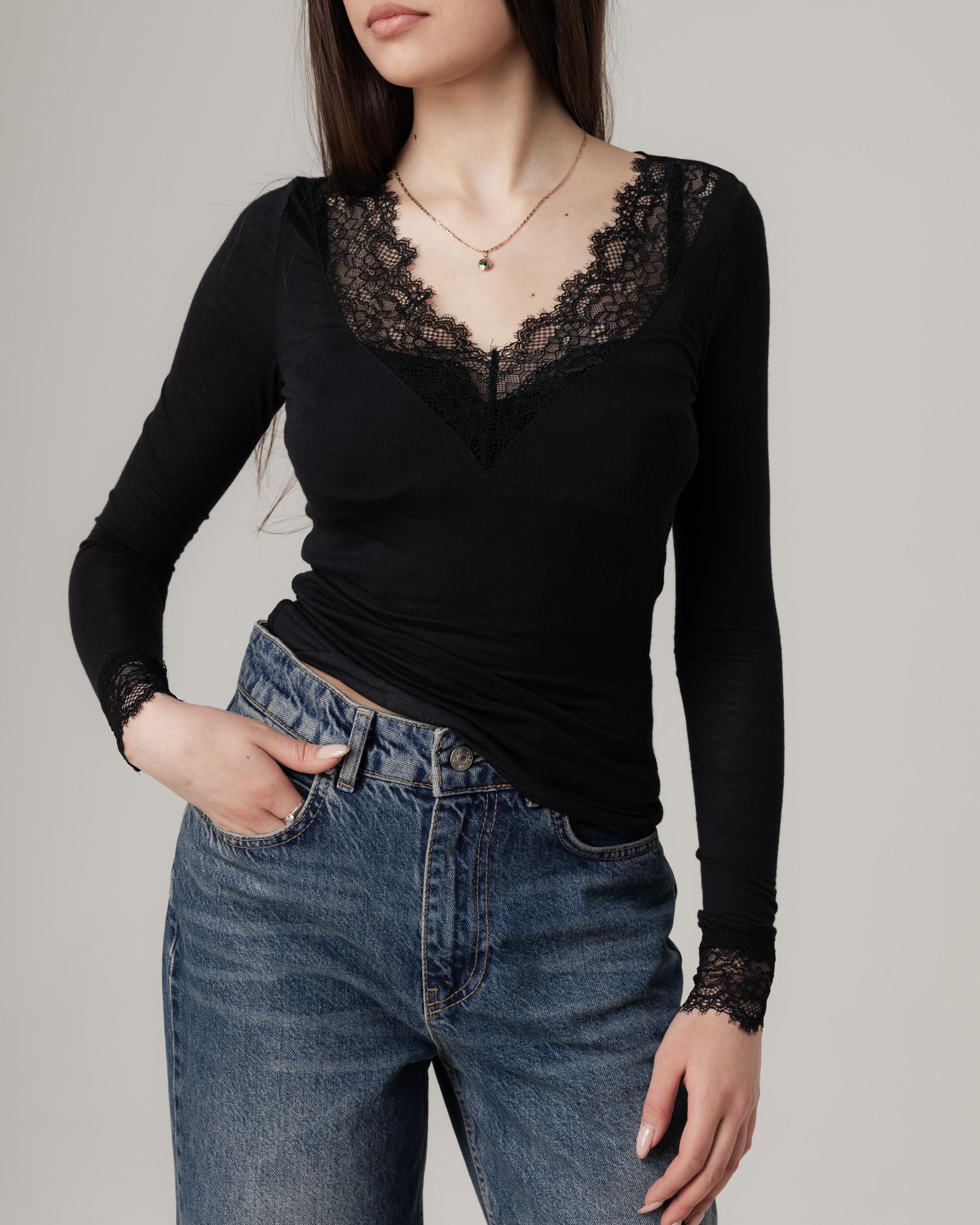 

Women s sweater Dilvin 32311 S black L чорний
