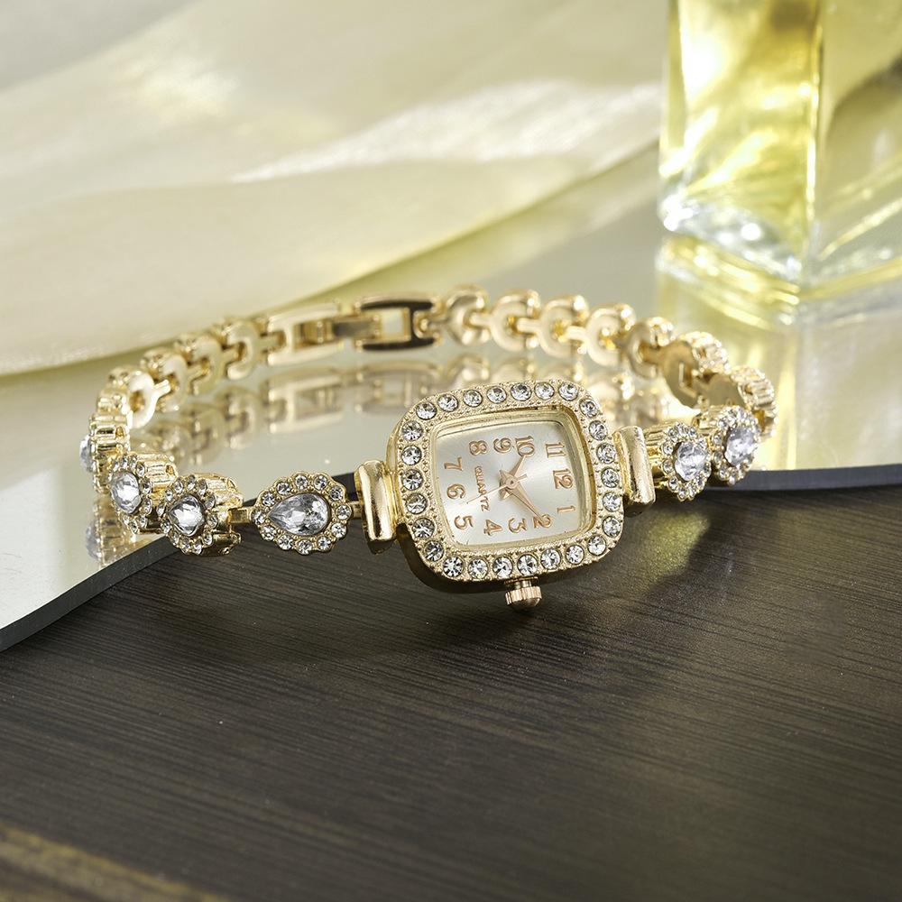 Light Luxury Xiaoxiangfeng Watch High Value Temperament Student Digital Women s Watch Color Full Diamond Women s Watch Square Chain Watch