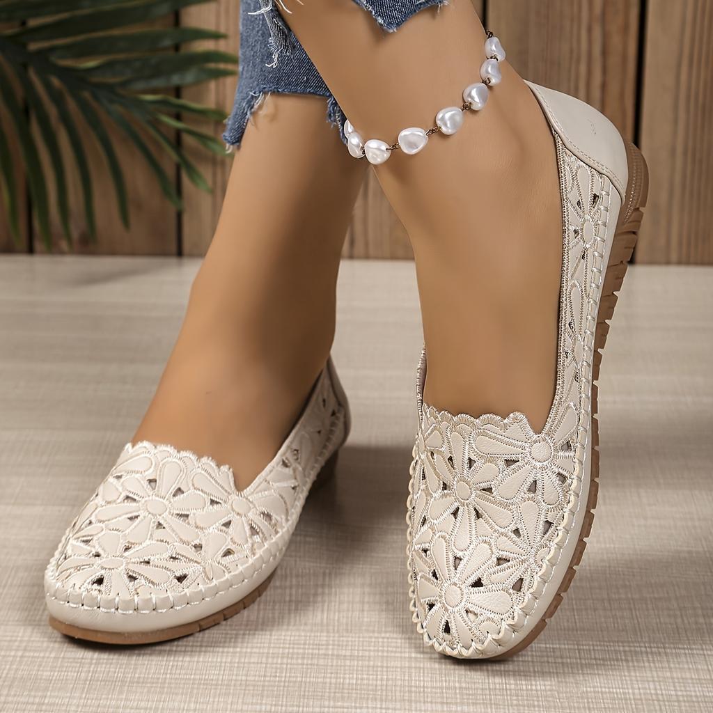 Kadın Modası Kesik Detaylı Slip-On Düz Ayakkabılar Hafif Rahat Günlük Ayakkabılar