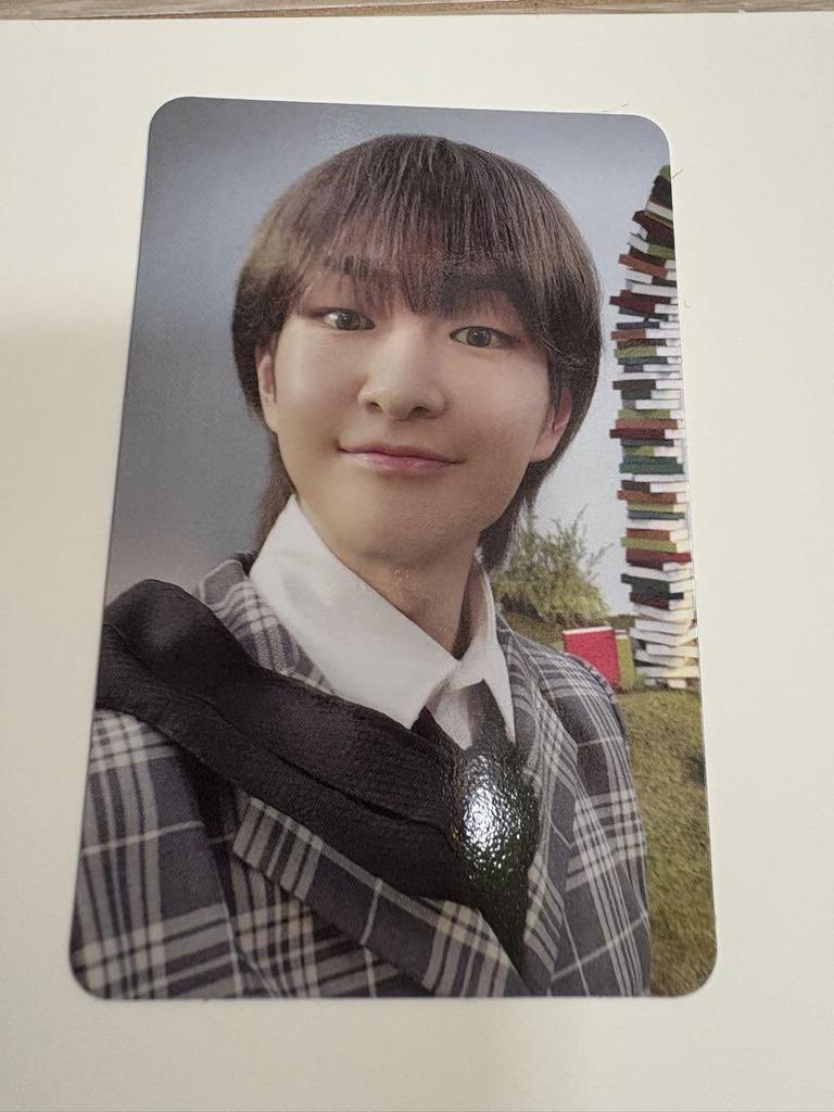 [USED] ONEW 1st Album Circle with Photocard